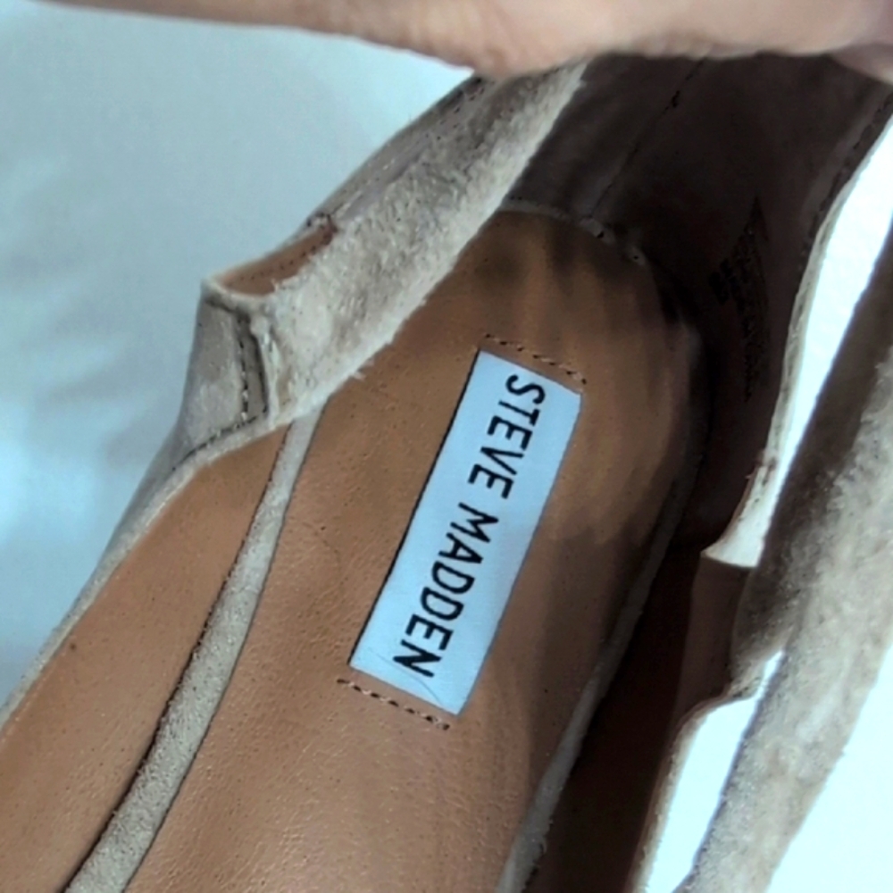 Steve Madden 8 Women's Taupe Lace-Up Flats - Picture 3 of 7